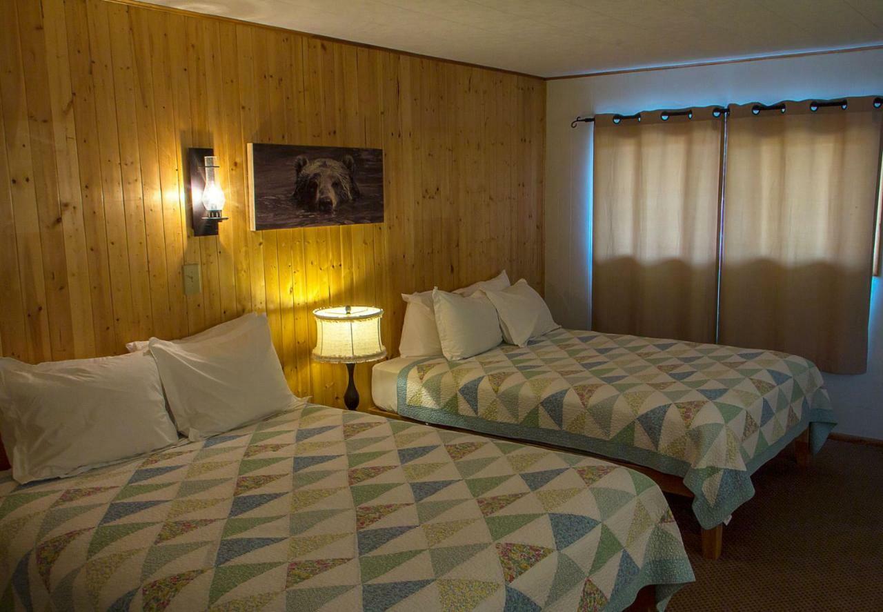 High Country Motel And Cabins Cooke City Ngoại thất bức ảnh