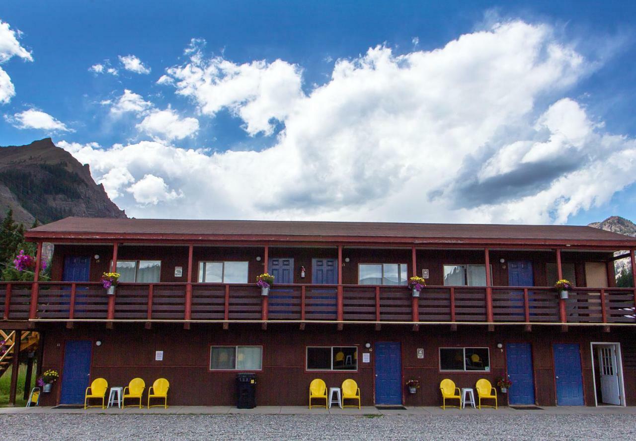 High Country Motel And Cabins Cooke City Ngoại thất bức ảnh